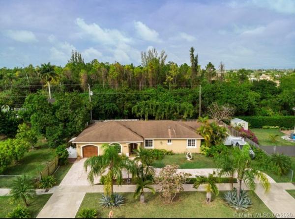 Dixie Heights, 12951 SW 268th St, Princeton, Florida 33032, image 2