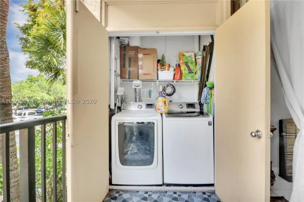 Promenade At Kendale Lakes, 14221 N Kendall Dr #212C, Kendale Lakes, Florida 33186, image 3