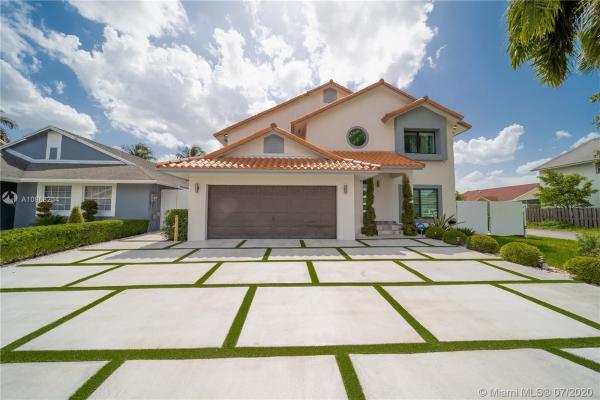 Country Lake, 19010 NW 78th Pl, Hialeah, Florida 33015, image 2