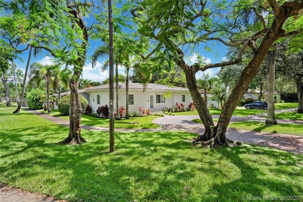 Dunnings Miami Shores, 101 NE 105th St, Miami Shores, Florida 33138, image 2