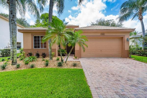 Essex Park, 6521 Flamingo Ln, Coconut Creek, Florida 33073, image 2