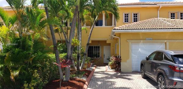 Twin Lake Shores Central, 13244 SW 143rd Ter, Three Lakes, Florida 33186, image 2
