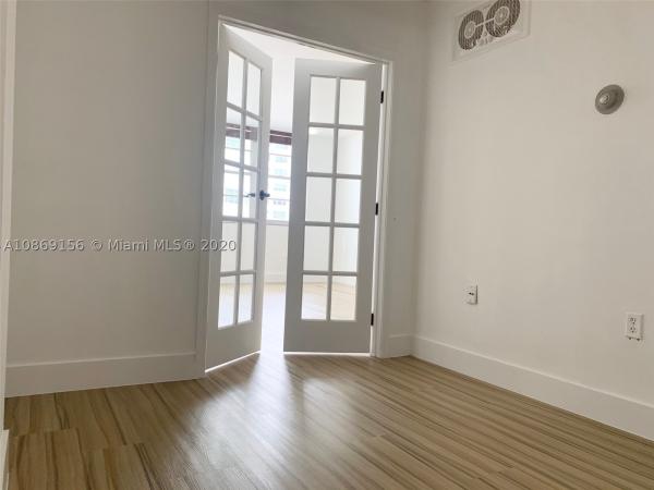 The Four Ambassadors, 999 Brickell Bay Dr #1106, Miami, Florida 33131, image 2
