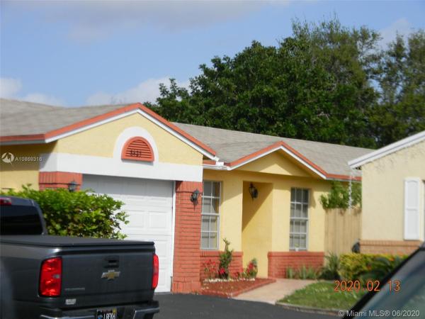 Westbrooke At Avalon, 8425 NW 193rd Ln, Hialeah, Florida 33015, image 2