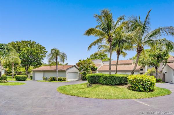 Sabal Chase, 11309 SW 111th St #11309, Kendall, Florida 33176, image 2
