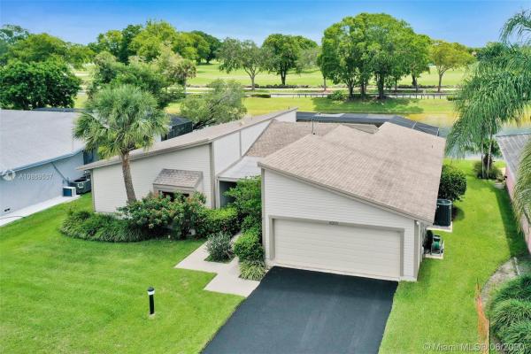 Rustic Lakes, 6205 SW 146th Ct, Kendale Lakes, Florida 33183, image 2