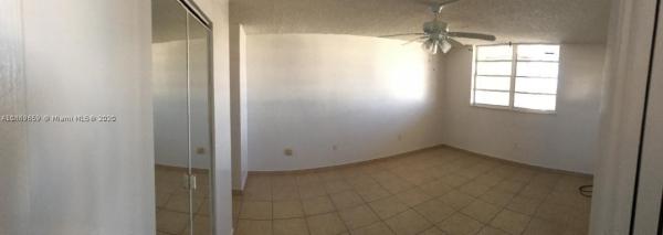 Byron Gardens, 7850 Byron Ave #904, Miami Beach, Florida 33141, image 3