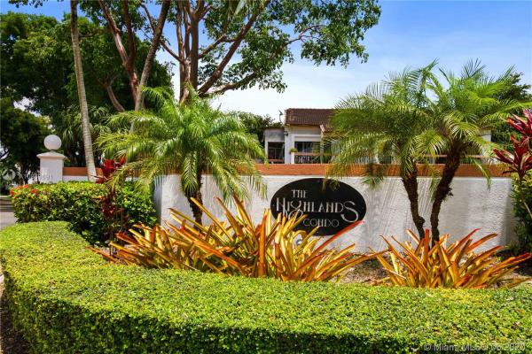 Highlands At Kendale Lakes, 7510 SW 153rd Pl #202-8, Kendall West, Florida 33193, image 2