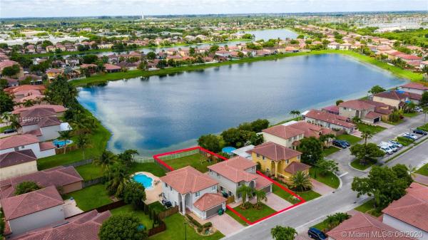 Bonita Lakes, 11928 SW 133rd Ter, Three Lakes, Florida 33186, image 2