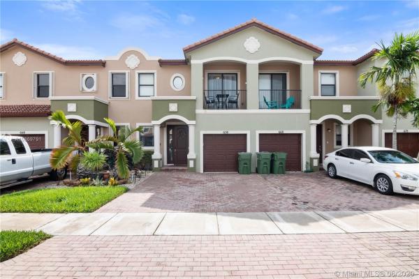 Florence At Crystal Lakes, 658 NE 33rd Ter, Homestead, Florida 33033, image 2
