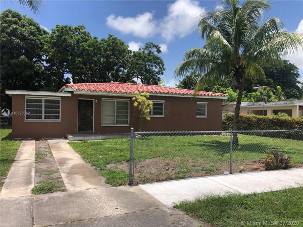 Fleeman Heights, 1010 NE 159th St, North Miami Beach, Florida 33162, image 2