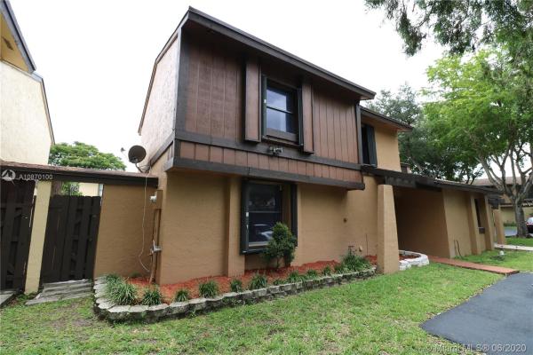 Woodgate North, 6706 SW 128th Pl #6706, Kendale Lakes, Florida 33183, image 2