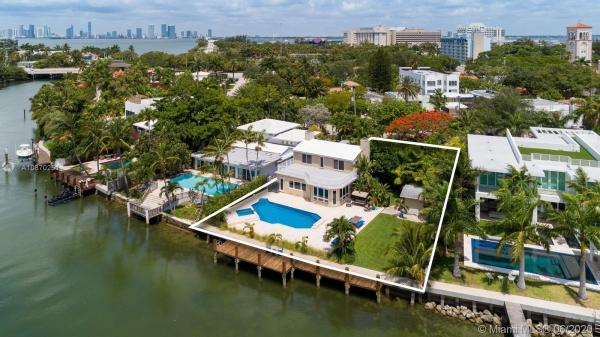 Garden, 3451 N Meridian Ave, Miami Beach, Florida 33140, image 2