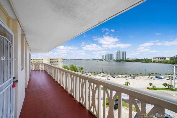 Point East, Aventura, Florida 33160, image 2