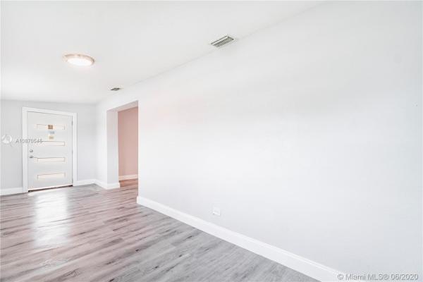 Liberty Gardens, 3381 NW 211th St, Miami Gardens, Florida 33056, image 2