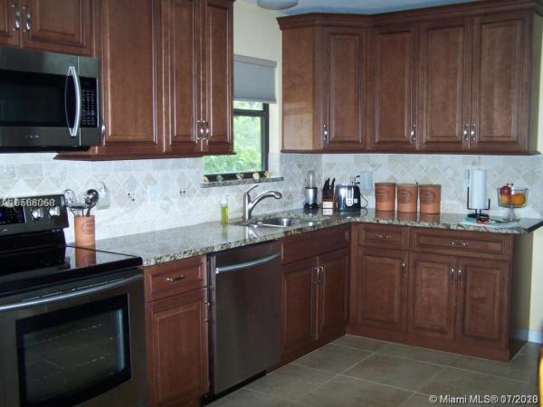 775 NE Galilean St, Florida 34983, image 2
