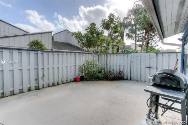 Habitat 2, 2212 NW 59th Ter #68-C, Lauderhill, Florida 33313, image 2