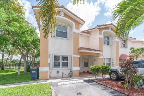Adrian Homes At The Woodlands, 13899 SW 62nd Ter #13899, Kendale Lakes, Florida 33183, image 2