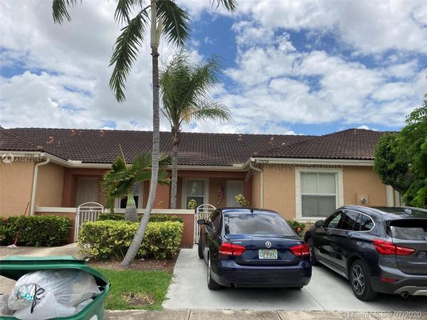 Spicewood, 23756 SW 111th Ct, Princeton, Florida 33032, image 2