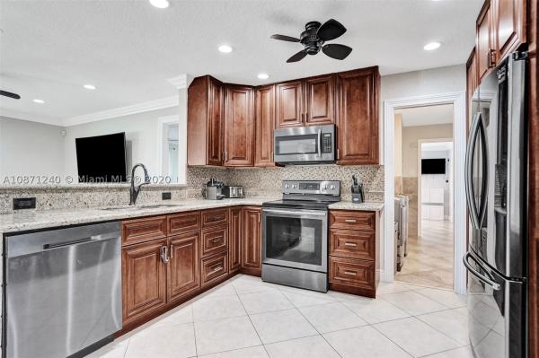 American Homes At Southwind Lakes, 19587 Montana Ln, Boca Raton, Florida 33434, image 2