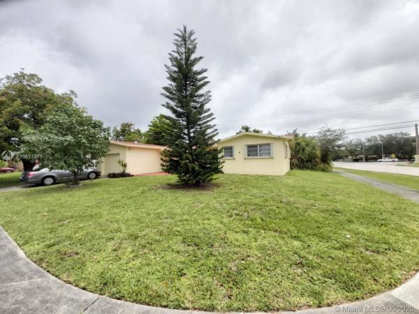 Lucky Star Estates, 1181 NE 204th Ter, Ives Estates, Florida 33179, image 2