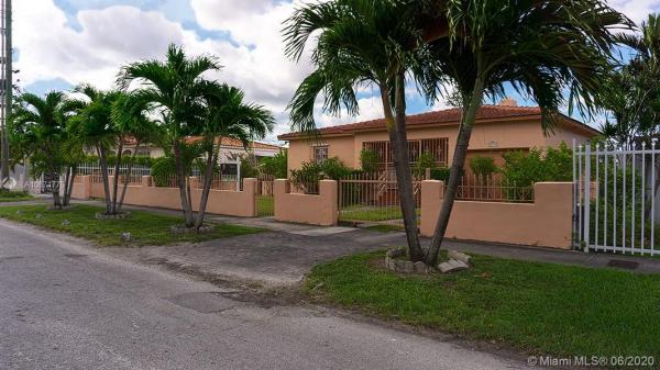 Grapeland Heights, 3270 NW 18th St, Miami, Florida 33125, image 2
