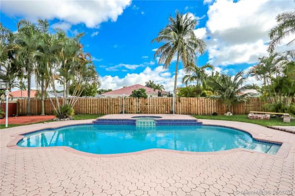 3171 SW 134th Ct, Tamiami, Florida 33175, image 2