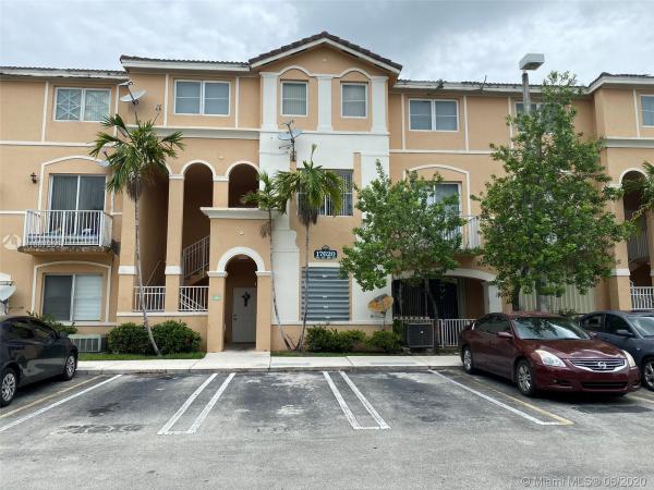 Shoma Homes At Country Club, 17620 NW 73rd Ave #102-17, Hialeah, Florida 33015, image 2