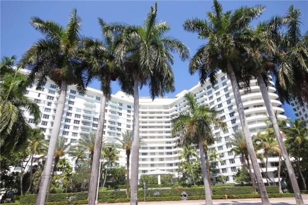 Seacoast 5161, 5161 Collins Ave #902, Miami Beach, Florida 33140, image 1