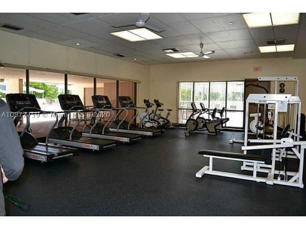 Coronado Tower 1, 20335 W Country Club Dr #604, Aventura, Florida 33180, image 2