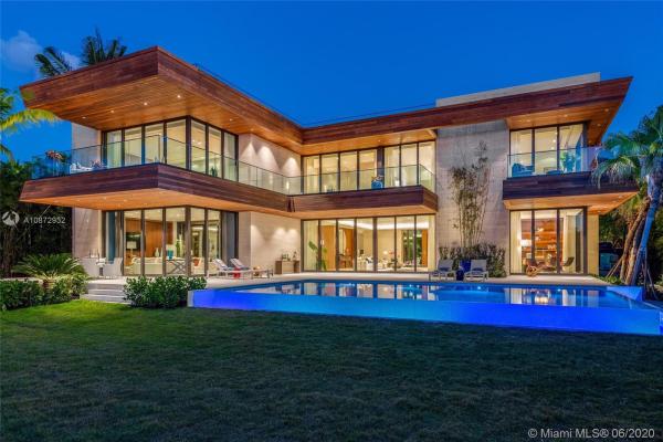 La Gorce Golf, 6440 N Bay Rd, Miami Beach, Florida 33141, image 2