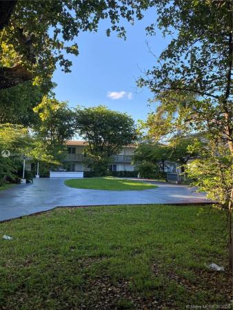 45 Avenue, 890 NW 45th Ave #4, Miami, Florida 33126, image 2
