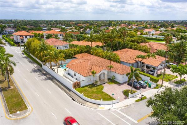 13700 SW 30th St, Tamiami, Florida 33175, image 2