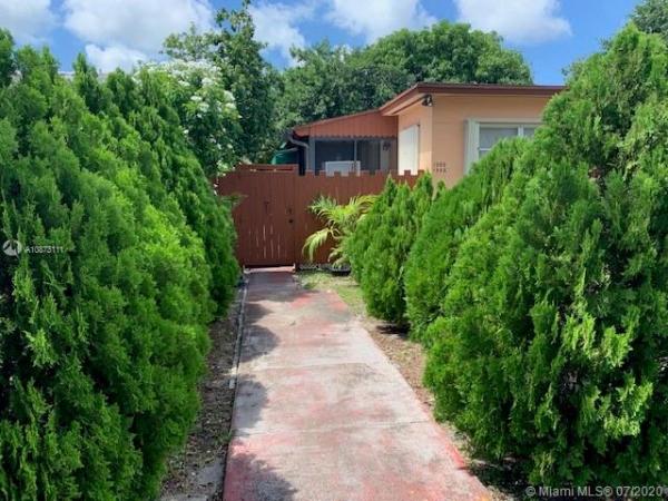 1500 NE 110th Ter, Unincorporated Dade County, Florida 33161, image 2