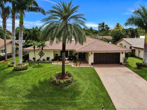 Garden Woods, 11608 Fir St, Palm Beach Gardens, Florida 33410, image 2