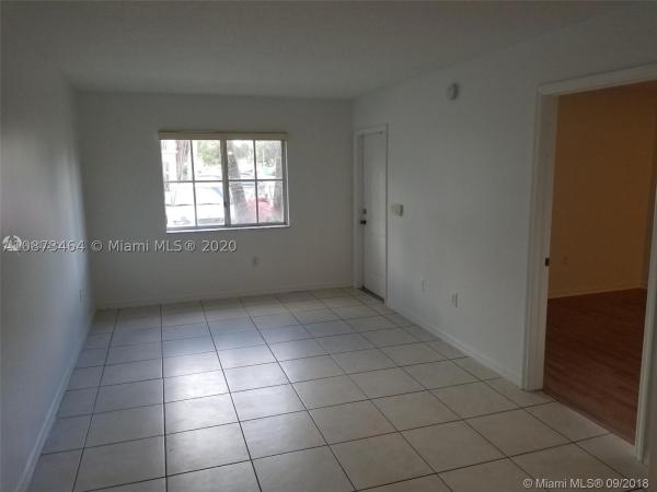 Venetia Gardens South, 1240 SE 31st Ct #105-32, Homestead, Florida 33035, image 3