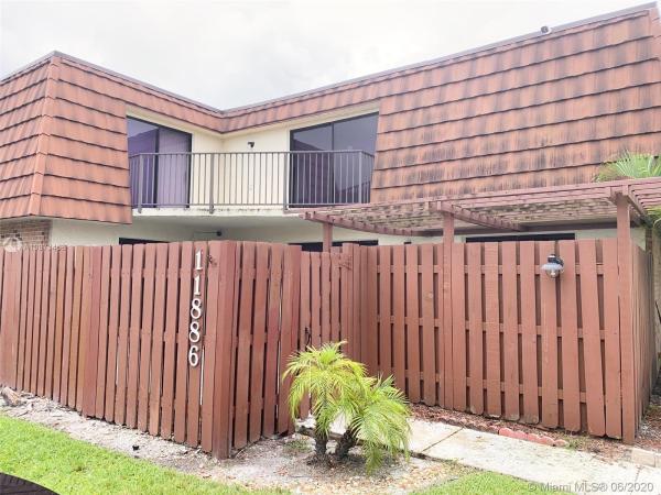 Village At Lake Pine, 11886 SW 13th Ct, Davie, Florida 33325, image 2