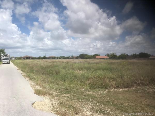 Redland No HOA, 27600 SW 172nd Ave, Redland, Florida 33031, image 2