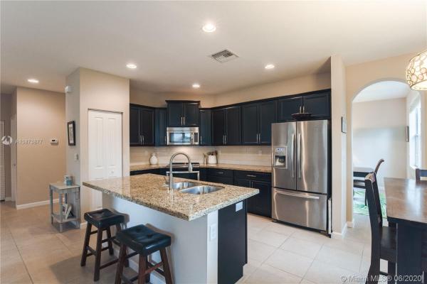 Hemingway Point, 11876 SW 253rd St, Princeton, Florida 33032, image 2