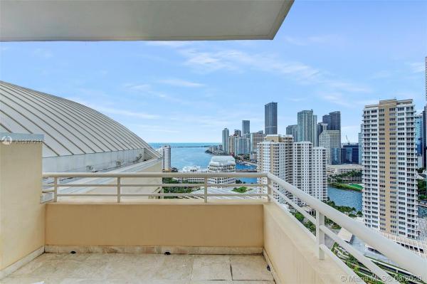 One Tequesta Point, 888 Brickell Key Dr #2701, Miami, Florida 33131, image 2