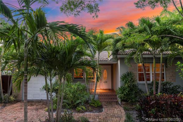 Belle Meade, 881 NE 72nd Ter, Miami, Florida 33138, image 2