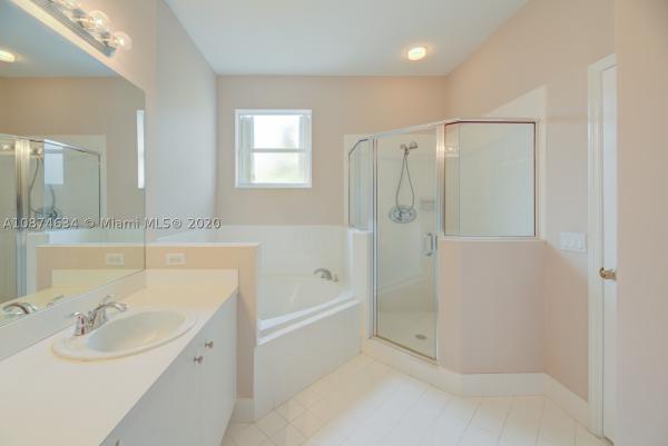 The Waterways At Isles Of Bayshore, 9284 SW 220th St #9284, Cutler Bay, Florida 33190, image 2