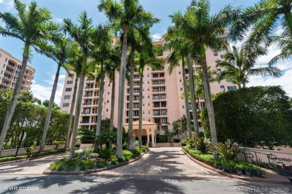 Verona At Deering Bay, 13627 Deering Bay Dr #501, Coral Gables, Florida 33158, image 2
