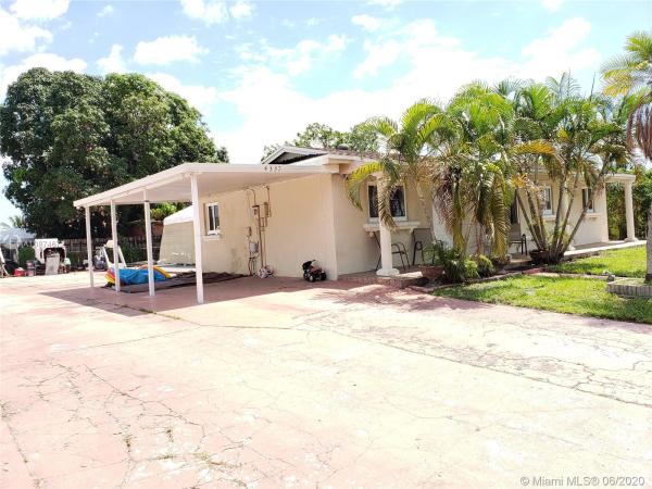 Carol City Gardens, 4337 NW 199th St, Miami Gardens, Florida 33055, image 2