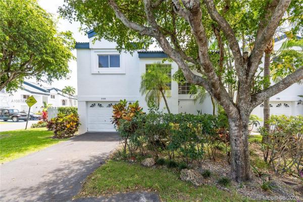 San Simeon, 21150 NE 3rd Ave, Ives Estates, Florida 33179, image 2