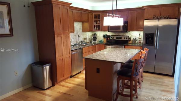 Sandalwood At Boynton Beach, 514 Live Oak Ln, Boynton Beach, Florida 33436, image 2