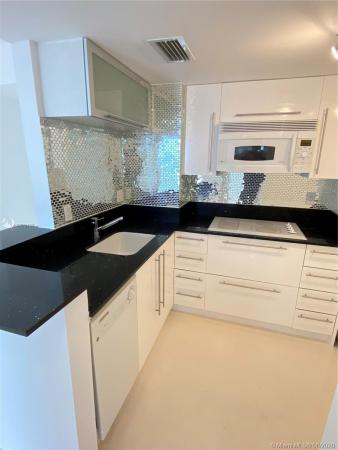 Isola, 770 Claughton Island Dr #1611, Miami, Florida 33131, image 2