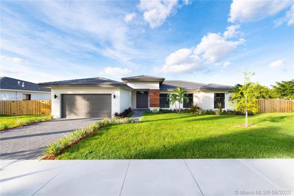 Southern Estate Homes, 13201 SW 232nd St, Redland, Florida 33170, image 2
