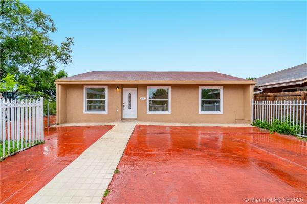 Vista Verde, 20762 NW 41st Ave Rd, Miami Gardens, Florida 33055, image 2
