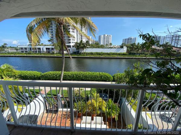 Golden Pointe, 3784 NE 209th Ter, Aventura, Florida 33180, image 2